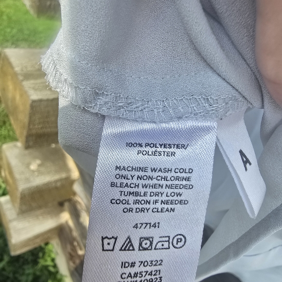 LOFT Sky Blue Casual Button Down Shirt - Picture 4 of 5